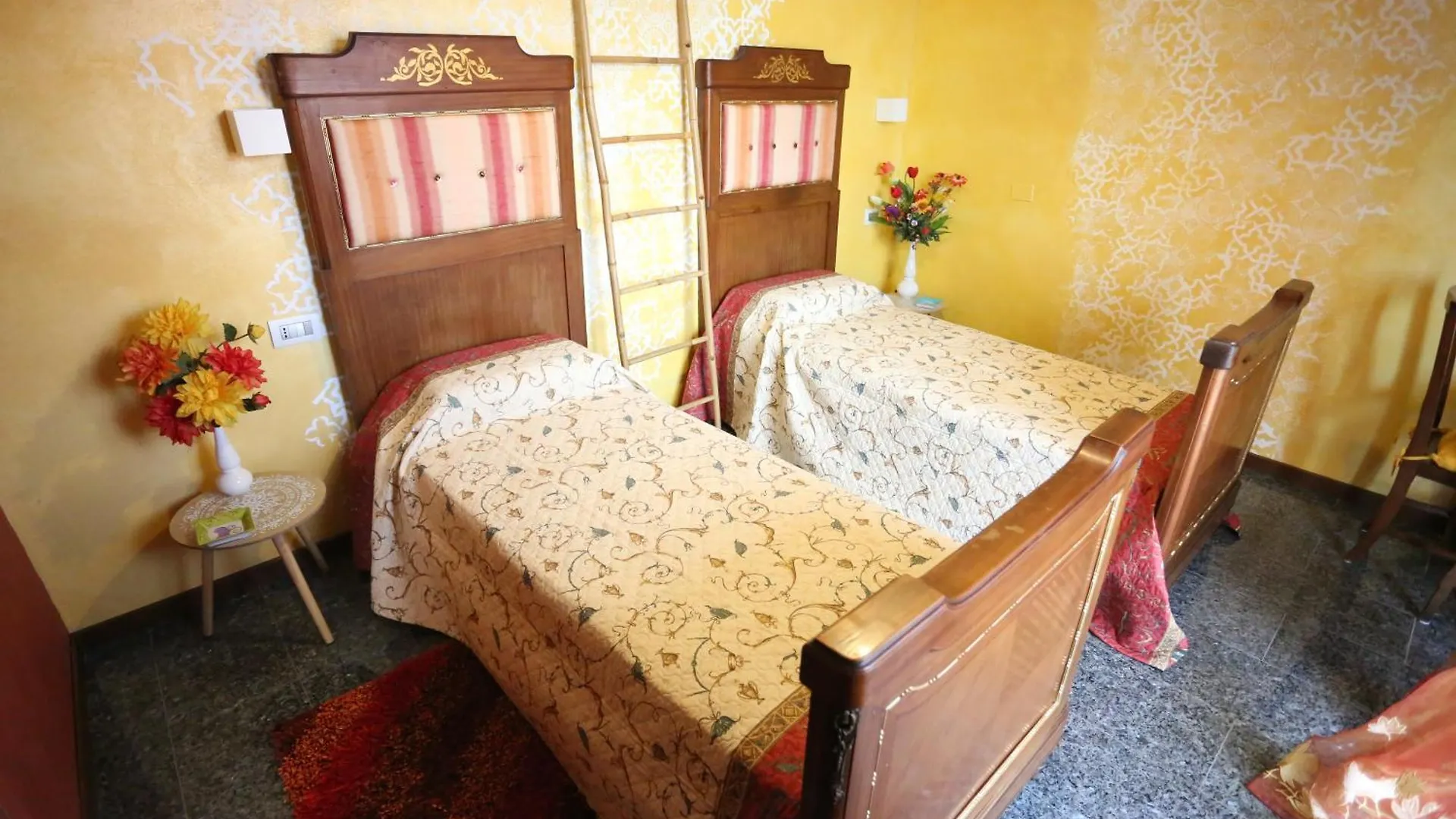 فندق مبيت وإفطار San Martino in Strada B & B L'Almanacco